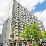 Apartment Near Rondo Onz