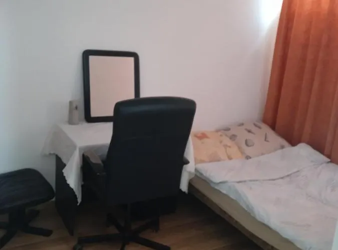 Apartment Near Rondo Onz